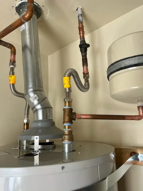 Water heater installation and plumbing repair in Anamosa